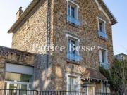 Maison 9 pièces 290 m²