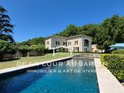 Maison 9 pièces 297 m²