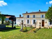 Maison 9 pièces 297 m²