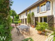 Maison 9 pièces 285 m²
