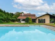 Maison 9 pièces 300 m²