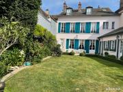 Maison 9 pièces 300 m²