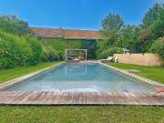 Maison 9 pièces 302 m²