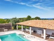 Maison 9 pièces 305 m²