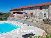 Maison 9 pièces 312 m²