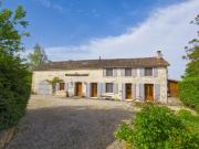 Maison 9 pièces 313 m²