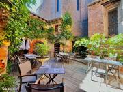 Maison 9 pièces 320 m²