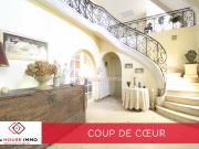 Maison 10 pièces 320 m²