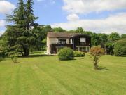 Maison 9 pièces 320 m²