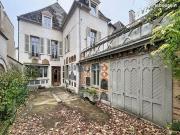 Maison 9 pièces 322 m²