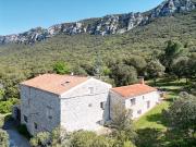 Maison 9 pièces 325 m²