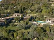 Maison 9 pièces 328 m²