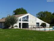 Maison 9 pièces 330 m²