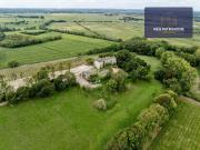 Maison 9 pièces 338 m²