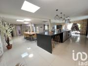 Maison 9 pièces 360 m²