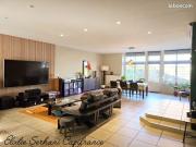 Maison 9 pièces 340 m²