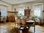 Maison 9 pièces 355 m²