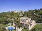 Maison 9 pièces 359 m² Maison 9 pièces 359 m²