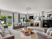 Maison 9 pièces 370 m²