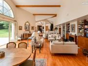 Maison 9 pièces 370 m²