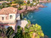 Maison 9 pièces 380 m²