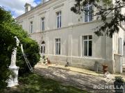 Maison 9 pièces 380 m²