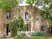 Maison 9 pièces 382 m²