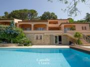 Maison 9 pièces 385 m²