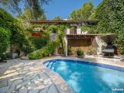 Maison 9 pièces 394 m²