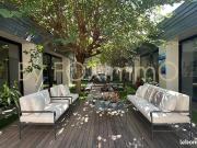 Maison 9 pièces 397 m²