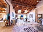 Maison 9 pièces 398 m²