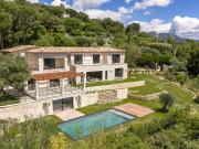 Maison 9 pièces 381 m²