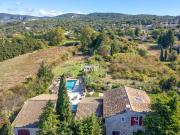 Maison 9 pièces 400 m²