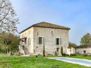 Maison 9 pièces 400 m²