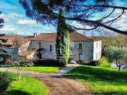 Maison 9 pièces 400 m²