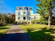 Maison 9 pièces 512 m²