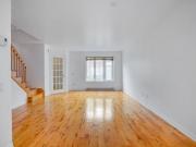 Maison à étages à louer Montréal Lachine Est