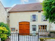 Maison de ville à acheter sur Saint Julien Le Chatel...