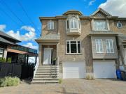 Maison à Louer 2368 Boul. Lévesque Est, Duvernay Laval...