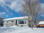 Maison à Louer 47 Rebecca Pleau, La Haute Saint Charles...