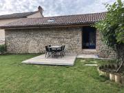 Maison à louer à Boyer, Bourgogne Franche Comté, 820€