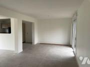 Maison à louer à Bruz, Bretagne, €