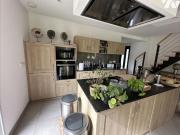 Maison à louer à Mézière, Bretagne, 1450€