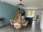 Maison à louer à Pocé les Bois, Bretagne, 825€