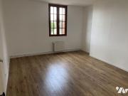 Maison à louer à Vaupalière, Normandie, 1250€