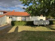 Maison à rénover avec grand terrain, parfaitement entretenue Maison à rénover avec grand terrain, parfaitement entretenue