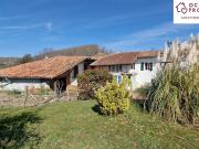 Fermette à rénover avec terrain, au calme d'un...