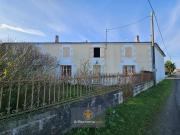 Maison à rénover, dépendances, Saint Hilaire La Palud 79210