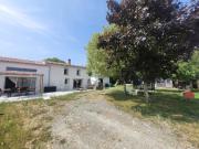 Maison à vendre 5 pièces BENON 17 148 m2 habitables +...