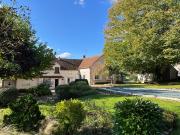 Charmante Propriété avec piscine sur magnifique terrain...